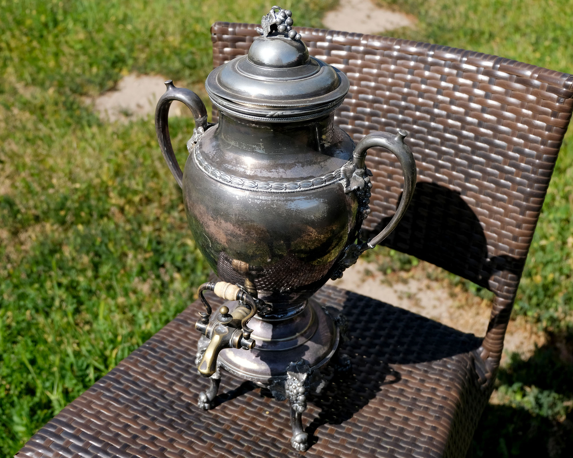 antique-tea-samovar | American Vagrant